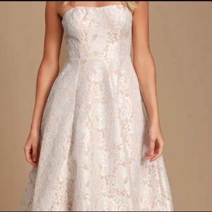 Lulus Elegant Strapless White Lace Dress